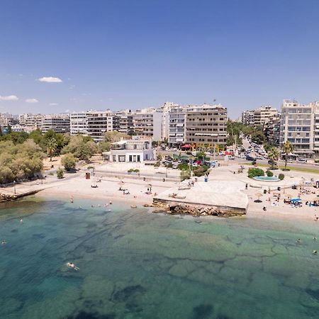 Luxury Seaside Apartment Next To Starbucks Opossite The Beach Park Of Flisvos アテネ エクステリア 写真